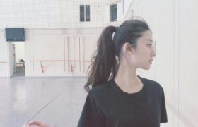 外教辅助下，成人口语零基础也能学会！(阿卡索成人外教怎么样)缩略图